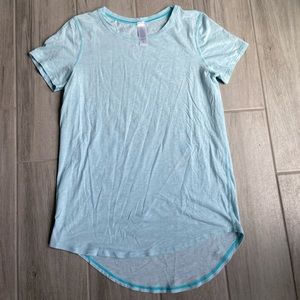 Ivivva tee-shirt size 14